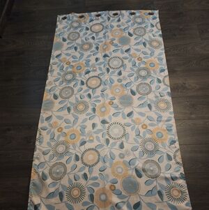 Floral Patterned Curtain Panel